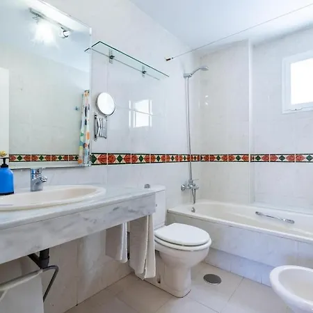 Apartament Apto 5 Minutos Centro Piscina Parking